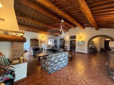 Foto Villa a Cecina in vendita
