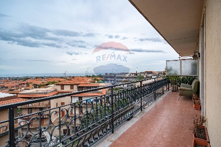 Foto Appartamento in via pozzo, Aci Catena in vendita
