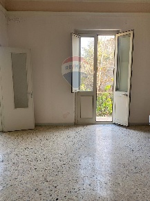 Foto Appartamento in Via V Traversa, Belpasso Centro di 103 m² con 5 locali