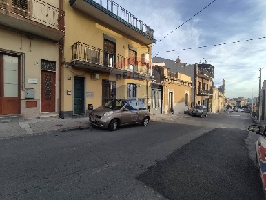 Foto Appartamento in Via Regina Elena, Belpasso Centro di 103 m² in vendita