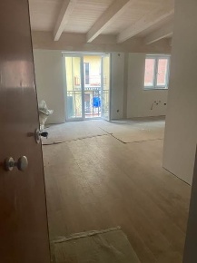 Foto Appartamento in Via Molinella, Cosenza Centro di 80 m² con 3 locali