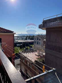 Foto Appartamento a Chiavari Centro di 75 m² con 4 locali in affitto