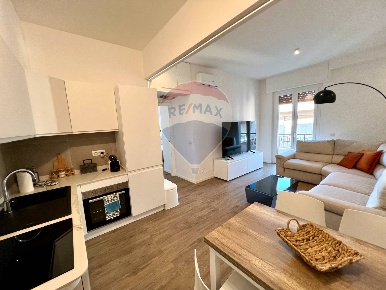 Foto Appartamento a Chiavari Centro di 75 m² con 4 locali in affitto