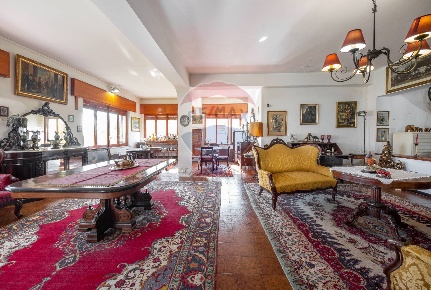 Foto Villa singola in Via Delle Rose, Aci Catena Vambolieri di 301 m²