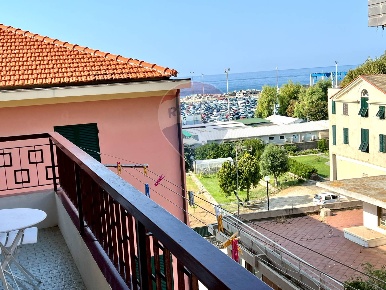 Foto Appartamento a Chiavari Centro di 75 m² con 4 locali in vendita