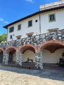 Foto Appartamento a Bagno a Ripoli di 130 m² con 4 locali in vendita