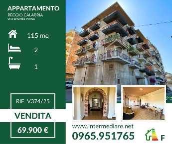 Foto Appartamento a Reggio di Calabria di 115 m² con 3 locali in vendita