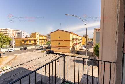 Foto Appartamento a Siracusa Santa Panagia - Teracati di 144 m² in vendita