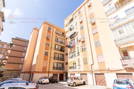 Foto Appartamento a Siracusa Bosco Minniti di 119 m² con 4 locali