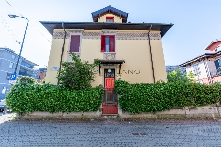 Foto Villa unifamiliare in Via Privata Giuseppe Martucci 12, Milano