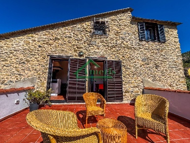 Foto Appartamento in Piani, Imperia Piani, Torrazza di 130 m² con 5 locali