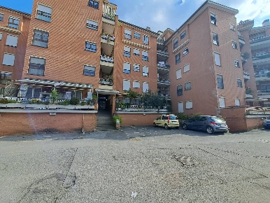 Foto Appartamento in PIAZZA ALDO MORO, Albano Laziale in vendita