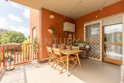 Foto Appartamento in Via Moggio Udinese 28, Roma Labaro di 120 m²