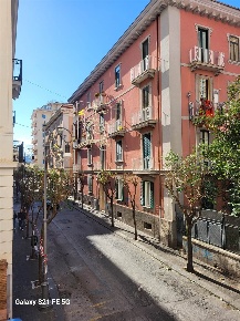 Foto Appartamento in Via Nizza 100, Salerno Centro di 172 m² con 5 locali