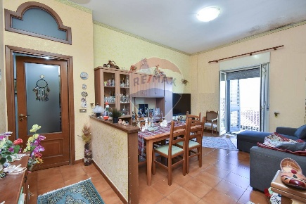 Foto Appartamento in via i traversa, Belpasso Centro di 115 m² con 5 locali
