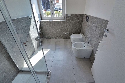 Foto Appartamento in Via Valassina 47, Seregno in vendita