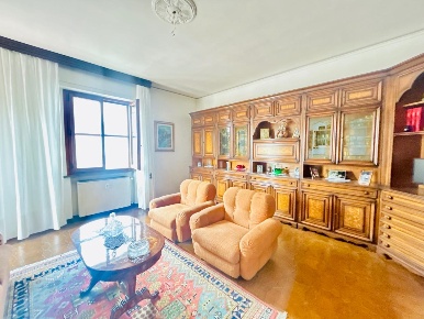 Foto Appartamento a Empoli Masini - XX Settembre di 130 m² con 5 locali