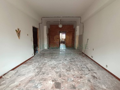 Foto Appartamento a Poggibonsi di 90 m² con 4 locali in vendita