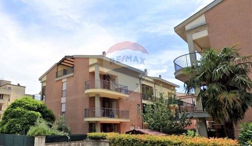 Foto Appartamento in Via Ridolfi, Foligno Viale Firenze, Paciana di 110 m²