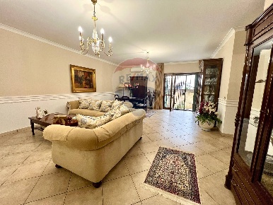 Foto Appartamento in Via Roberto Rossellini, Caserta Falciano di 135 m²