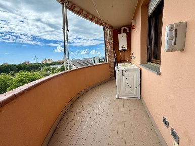 Foto Appartamento in Via Paolo Bocci 42, Cecina Cecina Centro di 70 m²