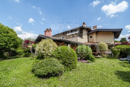 Foto Villa in Via Antonio Fiorini, Brescia in vendita