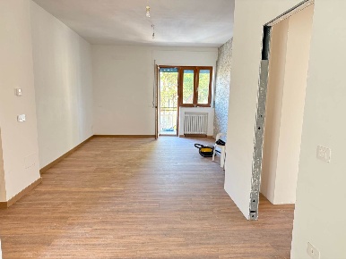 Foto Appartamento a Matera Centro di 106 m² con 5 locali in vendita