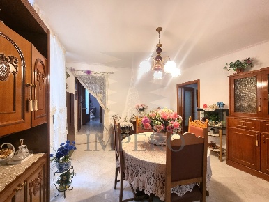 Foto Appartamento in Via Giuseppe Garibaldi 28, Ventimiglia Centro Storico
