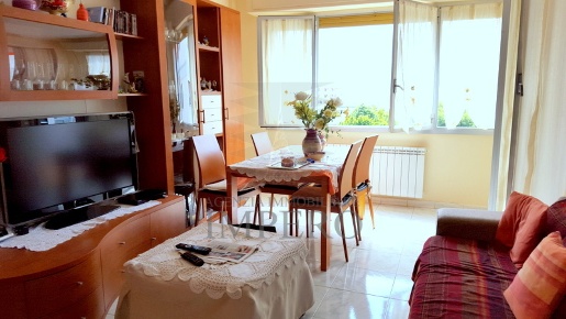 Foto Appartamento in Via Tacito, Ventimiglia Nervia di 70 m² con 3 locali