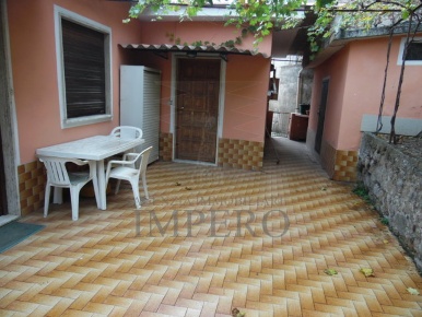 Foto Appartamento in Via Peglia 30, Ventimiglia Seglia, Sant'Anna di 70 m²