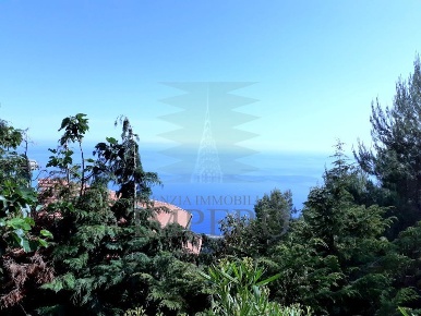 Foto Appartamento in Via Alpe Summa, Ventimiglia Grimaldi, Mortola di 70 m²