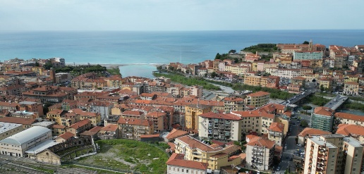 Foto Appartamento in Passaggio Trento Trieste 39, Ventimiglia Centro Città