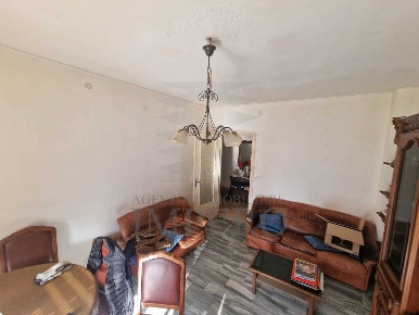 Foto Appartamento in Via Riccardo Zandonai, Ventimiglia di 80 m² in vendita