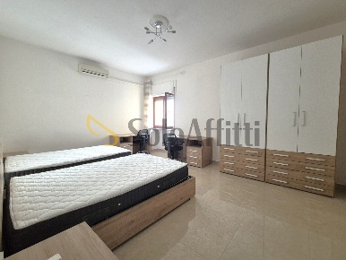 Foto Appartamento in Via Nazario Sauro, Catanzaro Catanzaro Lido di 70 m²