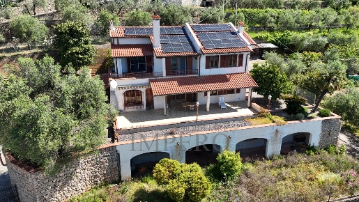 Foto Villa unifamiliare in Via Nappio 24, Ventimiglia Seglia, Sant'Anna