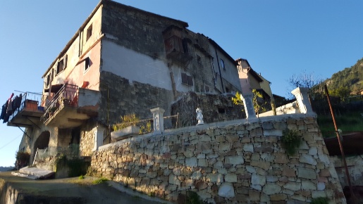 Foto Appartamento in Case Brughè snc, Ventimiglia Torri, Calvo, Villatella