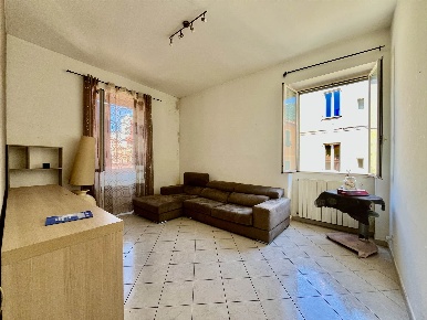 Foto Appartamento a Ventimiglia Centro Città di 80 m² con 4 locali