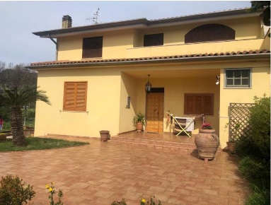 Foto Appartamento in VIA COLLI II TRATTO 67, Sezze Centro di 95 m²