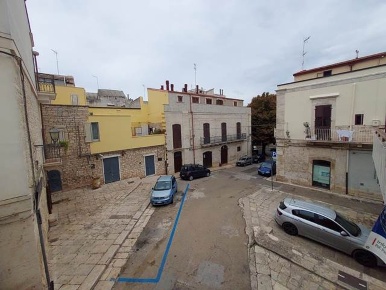 Foto Appartamento a Ruvo di Puglia di 200 m² con 5 locali in vendita