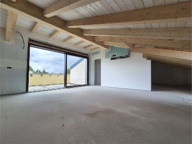 Foto Appartamento a Padova di 286 m² con 7 locali in vendita