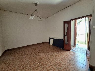 Foto Appartamento in SANTA BARBARA, Caivano Centro di 60 m² con 3 locali