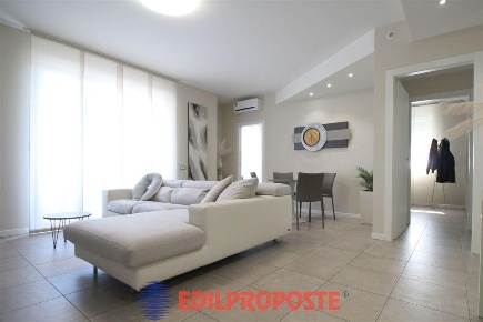 Foto Appartamento in grazioli, Limbiate Centro di 119 m² con 4 locali