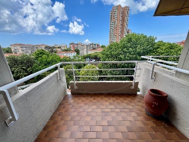 Foto Appartamento a Livorno Fabbricotti di 145 m² con 5 locali in vendita