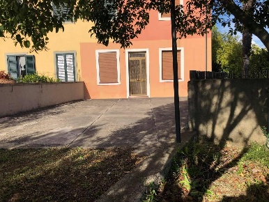 Foto Appartamento a Capannori Centro di 123 m² con 5 locali in vendita