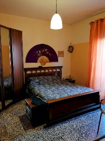 Foto Appartamento in Via Massimo D'Azeglio 4, Alba di 100 m² con 4 locali