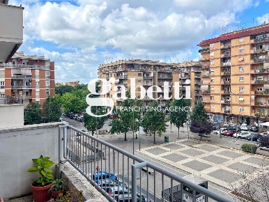 Foto Appartamento in Viale AGOSTA 22, Roma Tor de' Schiavi di 59 m²