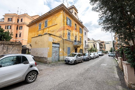 Foto Appartamento in Via Prati della Farnesina, Roma Ponte Milvio di 65 m²