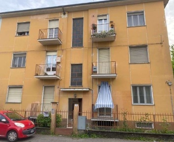 Foto Appartamento in Via Rosselli 28, Casale Monferrato di 79 m² in aste