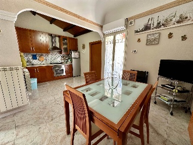 Foto Appartamento in Via Felicia Schininà  207, Ragusa Centro di 72 m²