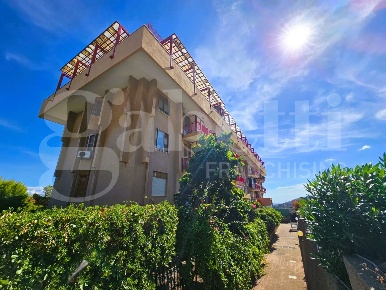 Foto Appartamento in Via Salita Contino 38, Messina Villaggio Santo